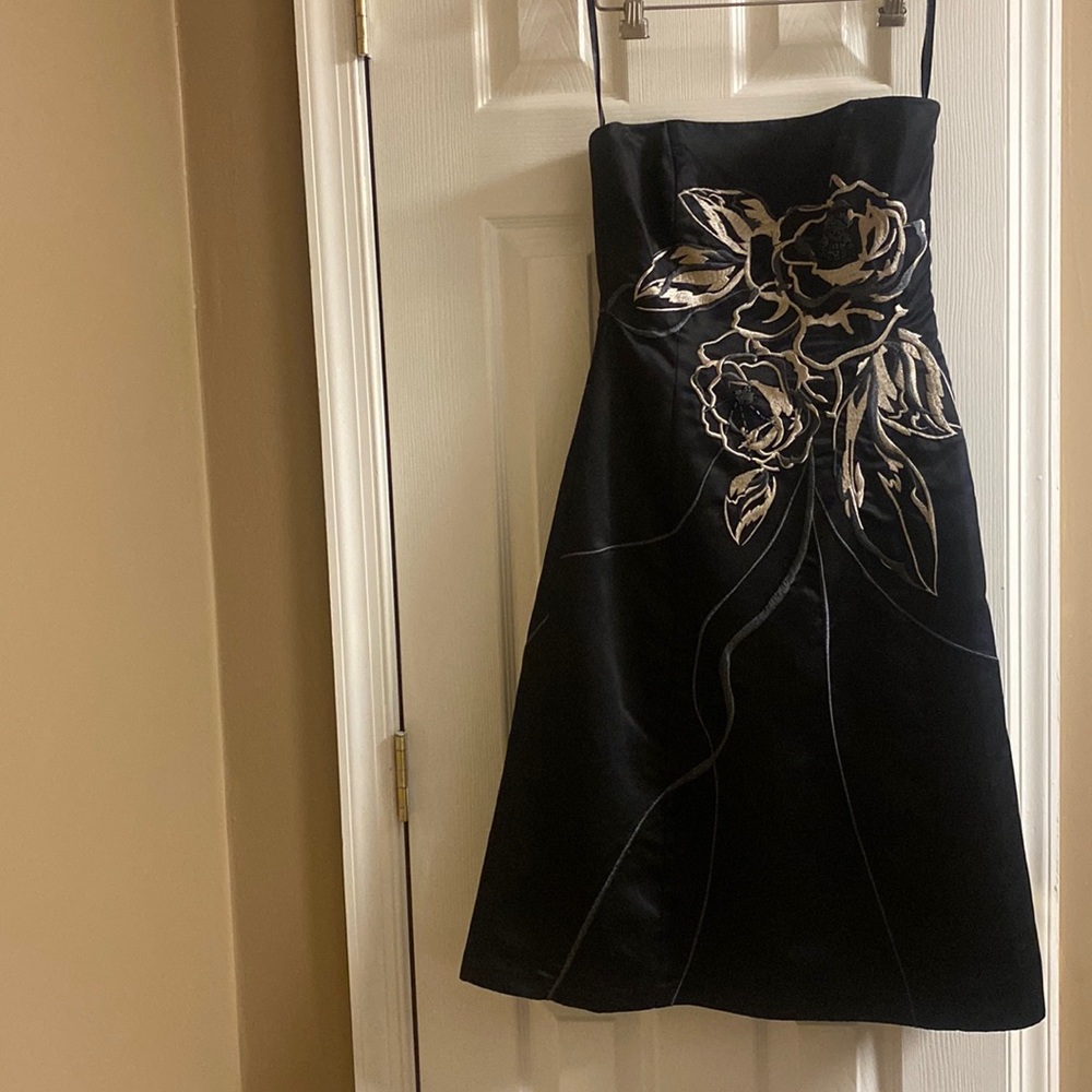 White House Black Market Satin strapless dress, size 2